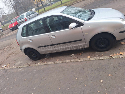 VOLKSWAGEN POLO IV 1.2 65 12V