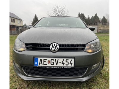 VOLKSWAGEN POLO V 1.2 70 Trendline