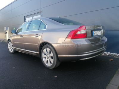 VOLVO S80 2.0 D Momentum