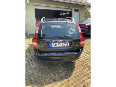 VOLVO V50 2.0