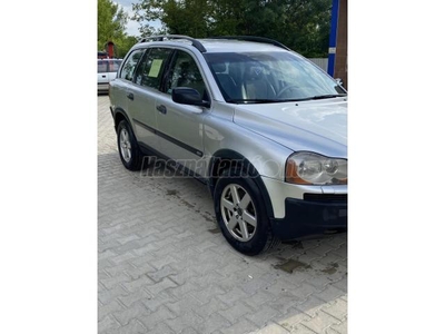 VOLVO XC90 2.5 T Executive (Automata) (7 személyes )