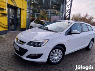 Opel Astra J Sports Tourer 1.6 Selection EURO6