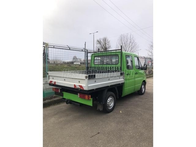 MERCEDES-BENZ SPRINTER 208 CDI 902.661