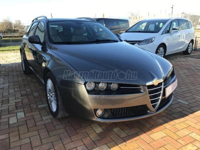 ALFA ROMEO 159 SW 1.9 JTD 16V Distinctive (Automata)