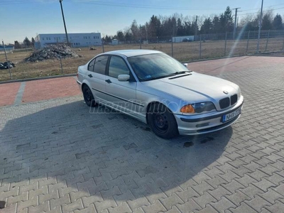 BMW 318i