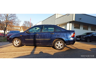 FORD FOCUS 1.4 Ambiente