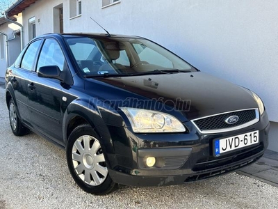 FORD FOCUS 1.6 Ghia MAGYARORSZÁGI - DUPLA DIGIT KLÍMA-TEMPOMAT -FRISSEN SZERVIZELT.MEGKÍMÉLT !