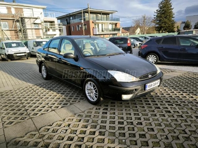 FORD FOCUS 1.8 Ghia