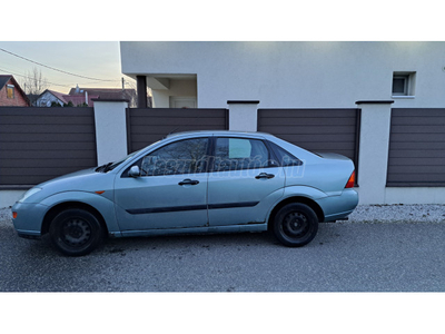 FORD FOCUS 1.8 Ghia