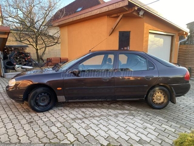 FORD MONDEO 1.8 16V GLX