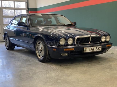 JAGUAR XJ 3.2 Sport