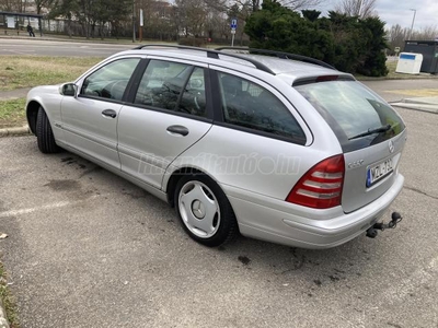 MERCEDES-BENZ C 220 T CDI Classic