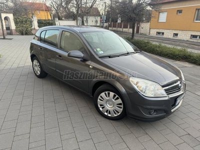 OPEL ASTRA H 1.4 Optima