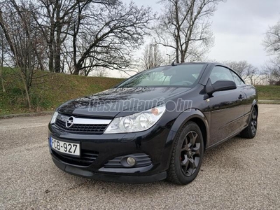 OPEL ASTRA H TT 1.9 CDTI Cosmo Gyönyörű coupe-cabrio!