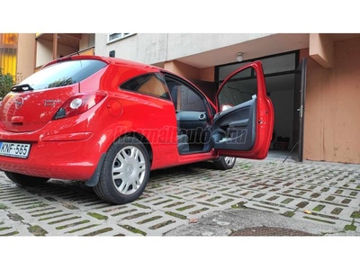 OPEL CORSA D 1.2 Cosmo