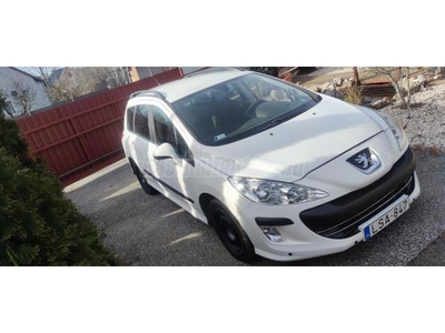 PEUGEOT 308 SW 1.6 HDi Confort Pack Vonóhorog tolatóradar Debrecen