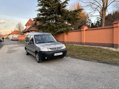 PEUGEOT PARTNER 1.6 HDi 170 C Origin dupla toló ajtó.klima.Magyarországi