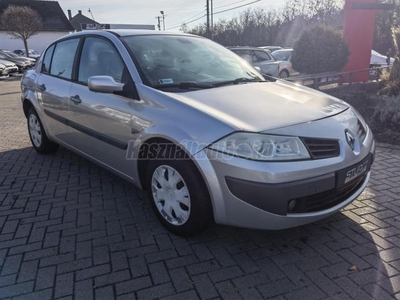 RENAULT MEGANE Limousine 1.5 dCi Dynamique Magyar-Digitklíma-Vezérlés csere 302e km-nél elvégezve!