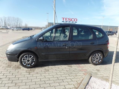 RENAULT SCENIC Scénic 1.4 16V