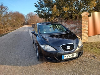 SEAT LEON 1.6 MPI Reference