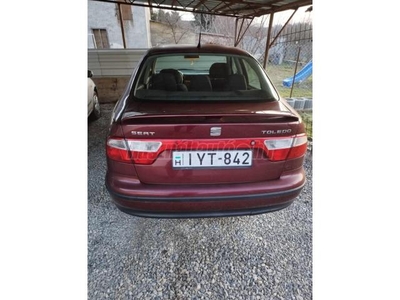 SEAT TOLEDO 1.6 16V Signo