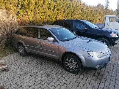 SUBARU OUTBACK 2.0 D Comfort