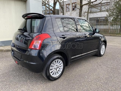 SUZUKI SWIFT 1.3 GLX CD AC KLÍMA!Alufelni.Multikormny