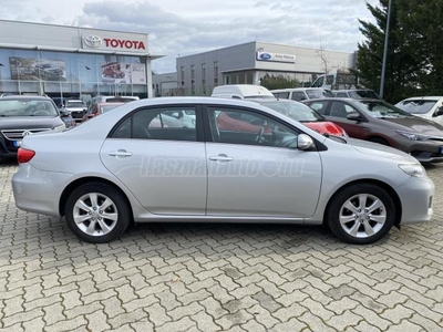 TOYOTA COROLLA Sedan 1.6 Magyarországi-Toyotában szervizelt-digitális klíma-2. tulajdonostól