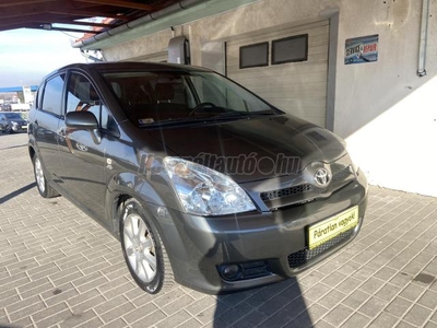 TOYOTA COROLLA VERSO 2.0 D-4D Linea Terra