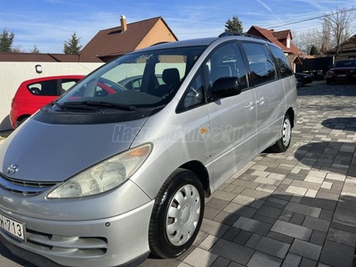 TOYOTA PREVIA 2.0 D-4D Executive