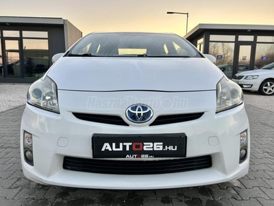 TOYOTA PRIUS 1.8 HSD Sol (Automata) HEAD UP DISPLAY - TEMPOMAT - 3 ÉV GARANCIA