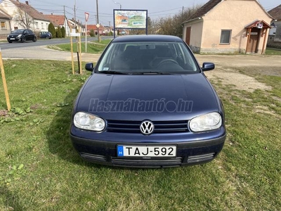 VOLKSWAGEN GOLF IV 1.4 Euro 25 év