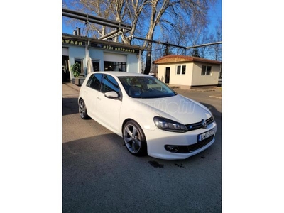 VOLKSWAGEN GOLF VI 1.4 TSI Highline R-Line