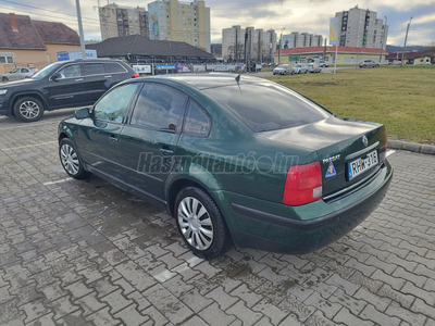 VOLKSWAGEN PASSAT 1595cm3