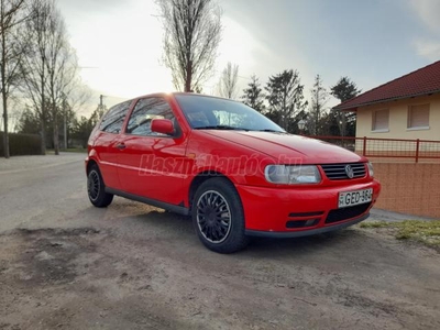 VOLKSWAGEN POLO III 1.4 100 16V