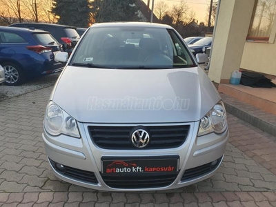 VOLKSWAGEN POLO IV 1.2 65 12V Trendline