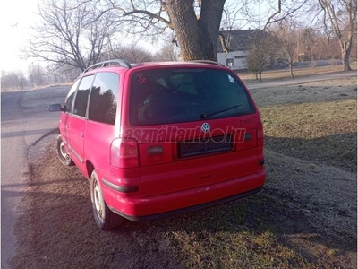 VOLKSWAGEN SHARAN 1.9 PD TDI 4Motion