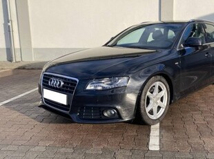 AUDI A4 Avant 2.0 TDI DPF S-Line