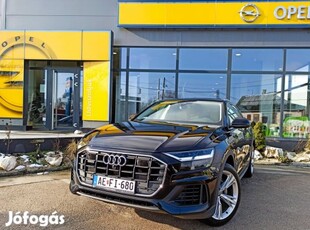 AUDI Q8 50 TDI quattro Tiptronic ic Áfás! Magya...