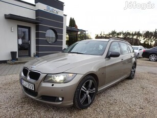 BMW 320d Touring Xenon!!Ülésfűtés!!Üvegtető!!Al...