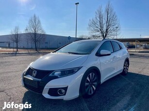 Honda Civic Tourer 1.6 i-Dtec Lifestlye ADAS ME...