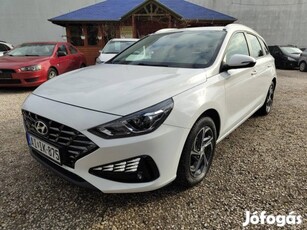 Hyundai I30 1.6 CRDi HP Life Mhev DCT 1 Év Gara...