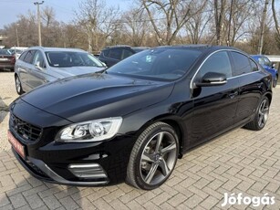 Volvo S60 2.0 D [D2] R-Design Momentum