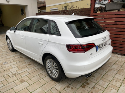 AUDI A3 Sportback 1.4 TFSI Ambiente CoD Magyarországi.89.300.-Km.-!! Navi.Xenon.Audi mobilitás garanciával!