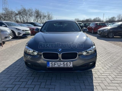 BMW 3-AS SOROZAT 320d Advantage (Automata)