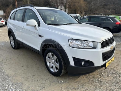 CHEVROLET CAPTIVA 2.4 LT +SZERVIZKÖNYV++56E.KM++