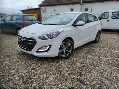 HYUNDAI I30 CW 1.6 CRDi LP Business