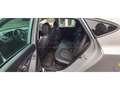 HYUNDAI IX 35 ix35 2.0 Comfort 4WD (Automata)