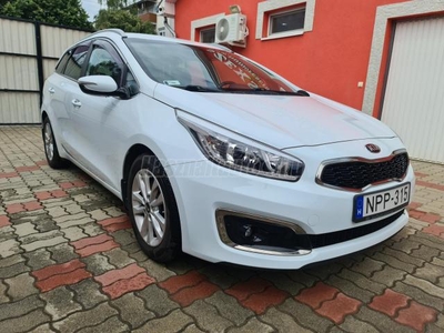 KIA CEE'D SW 1.6 GDI UEFA