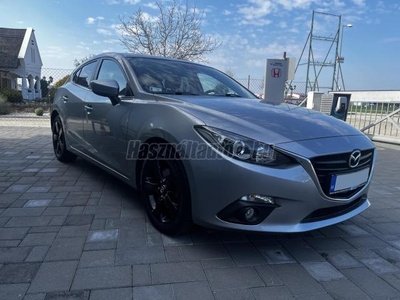 MAZDA 3 Sport 2.0 Revolution Top